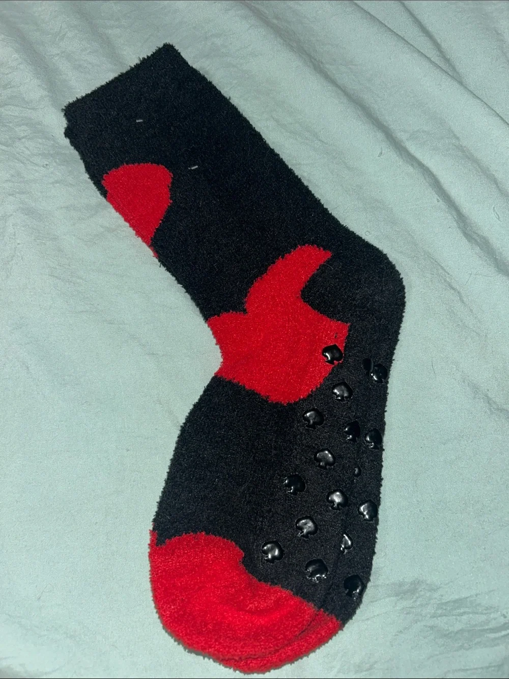 Kate Spade Black & Red Heart Grip Socks